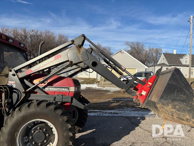 case-ih-5130-image-50