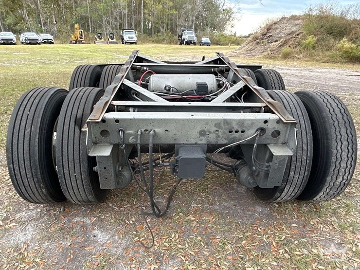 tandem-axle-rear-truck-frame-image-8