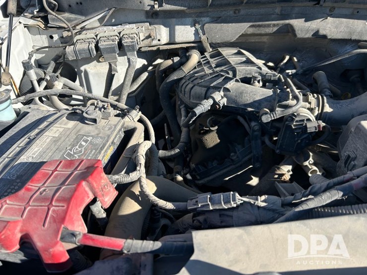 2014-ford-f150-xl-image-25