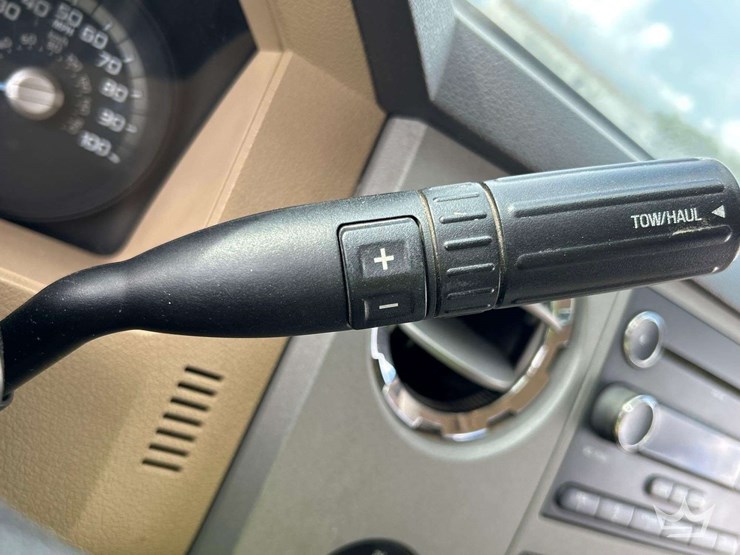 2013-ford-f450-image-15