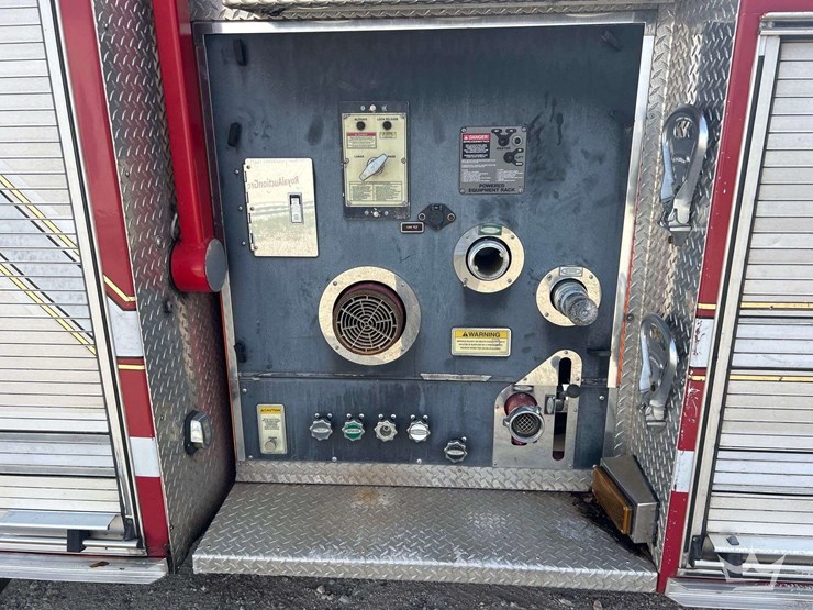 2001-pierce-spartan-model-tilt-pumper-fire-truck-image-29