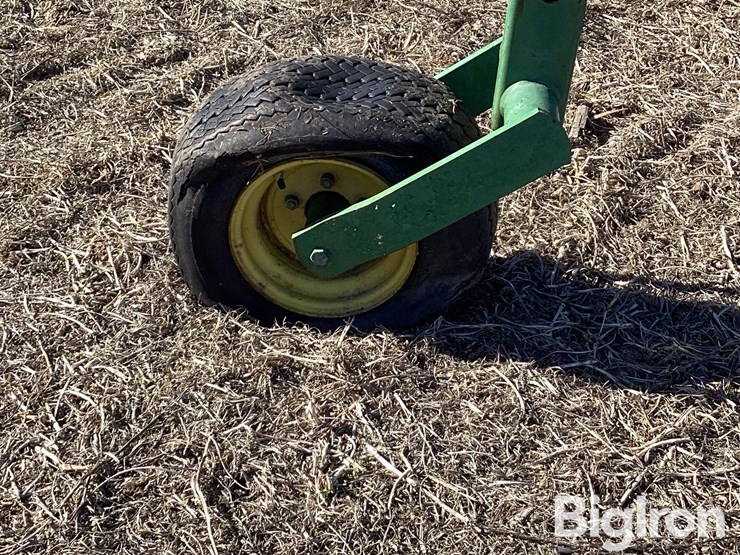 john-deere-845-image-20