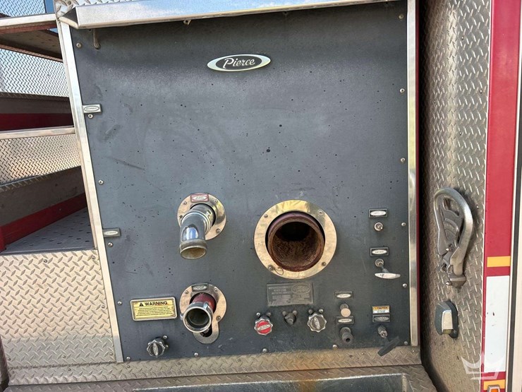 2004-pierce-tilt-crew-cab-pumper-fire-truck-image-24