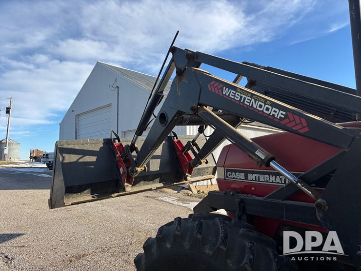 case-ih-5130-image-58