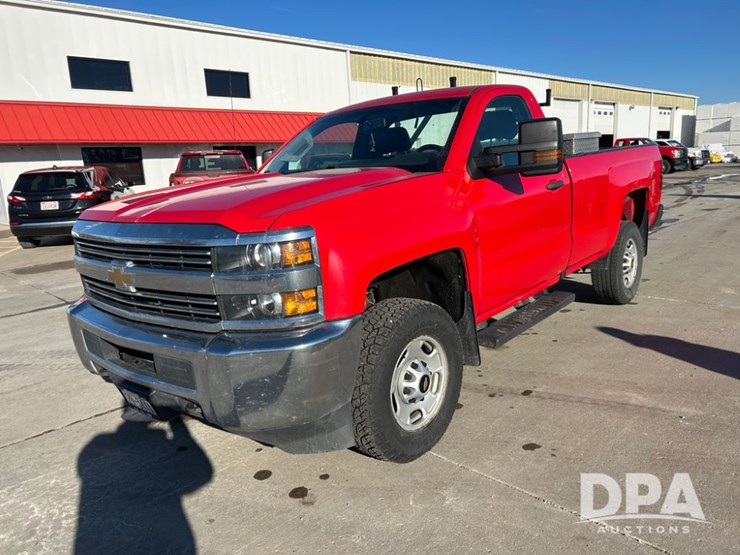 chevrolet-silverado-2500-image-40
