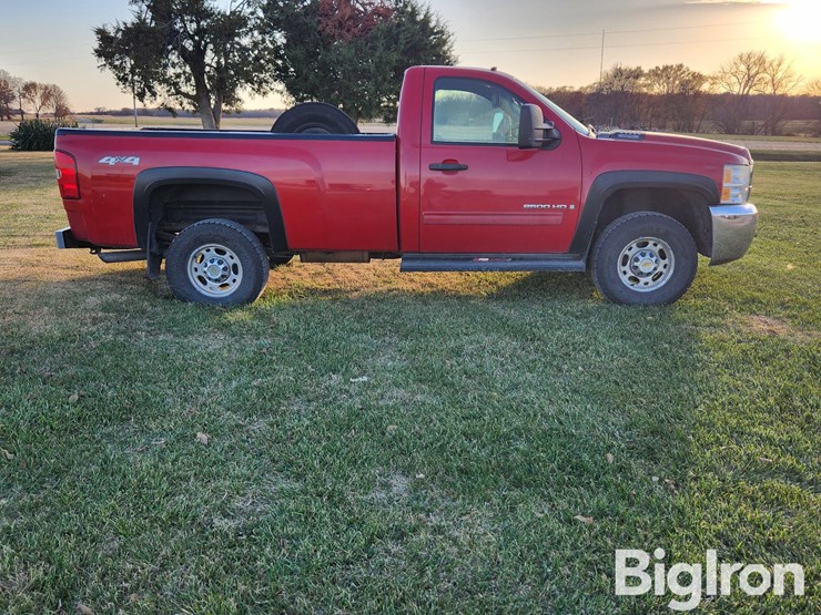 chevrolet-2500-image-4