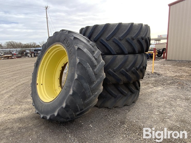 john-deere-710/65r46-tires/-wheels-image-1
