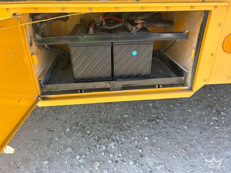 2003-ic-corporation-3000ic-school-bus-image-30