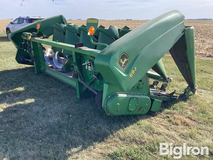 john-deere-693-image-5