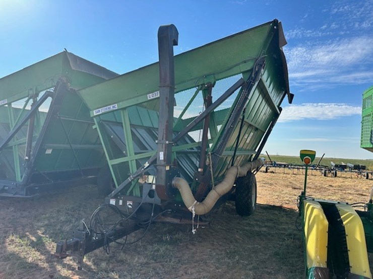 sam-stevens-l237-image-1