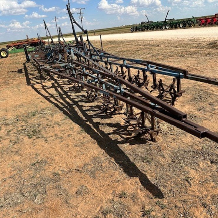 SAM STEVENS SAND FIGHTER