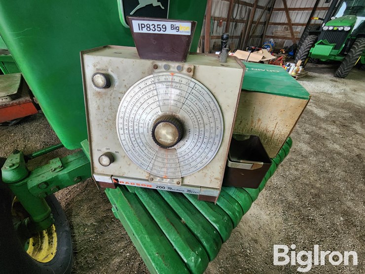 john-deere-200-image-2