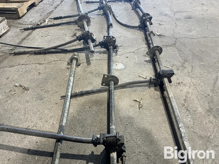 john-deere-16-image-14