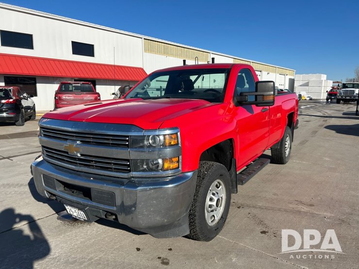 chevrolet-silverado-2500-image-1