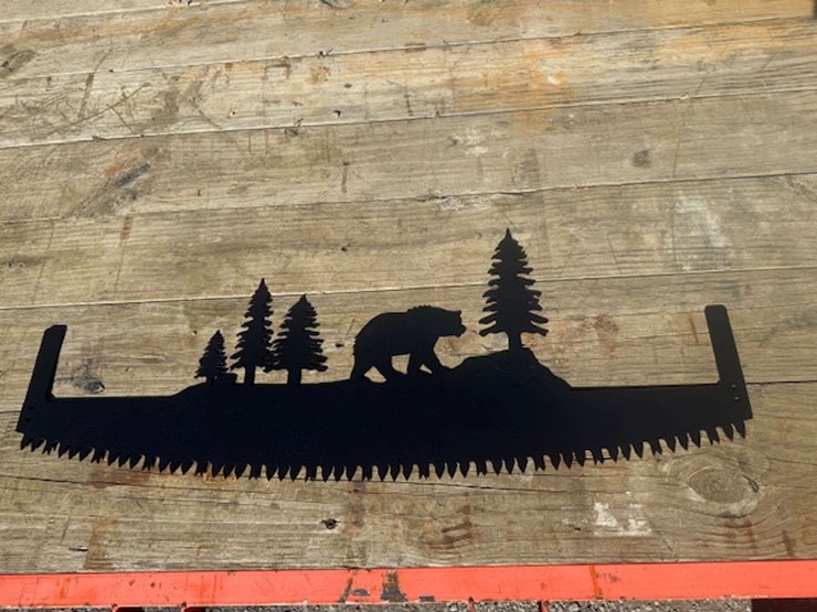 cross-cut-saw-w/-bear-scene-image-2