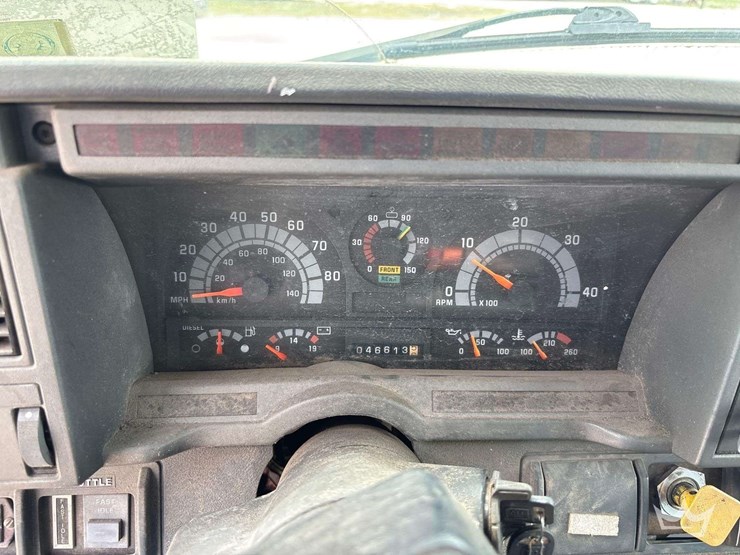 1999-gmc-c7500-s/a-dump-truck-image-24