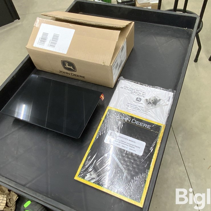 2025 John Deere G5 Plus Universal Display