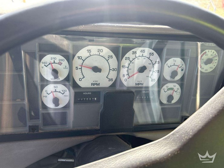 2003-ic-corporation-3000ic-school-bus-image-12