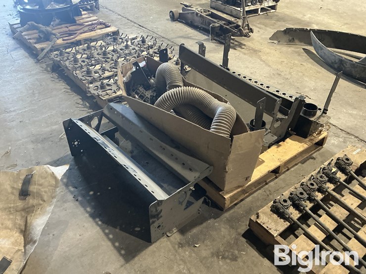 john-deere-1690-image-5