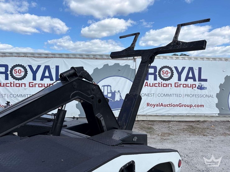 2022-dodge-ram-4500-image-8