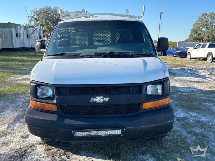 2006-chevrolet-express-3500-image-22