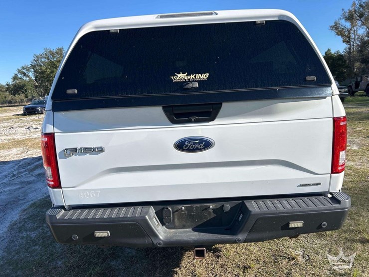 2016-ford-f150-image-16