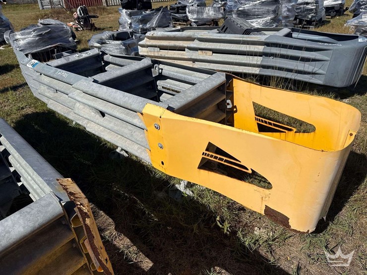 redirective-crash-cushion-guardrail-image-1