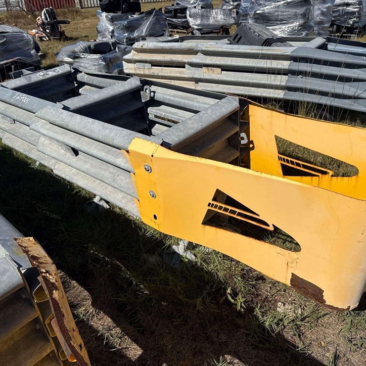 Redirective Crash Cushion Guardrail