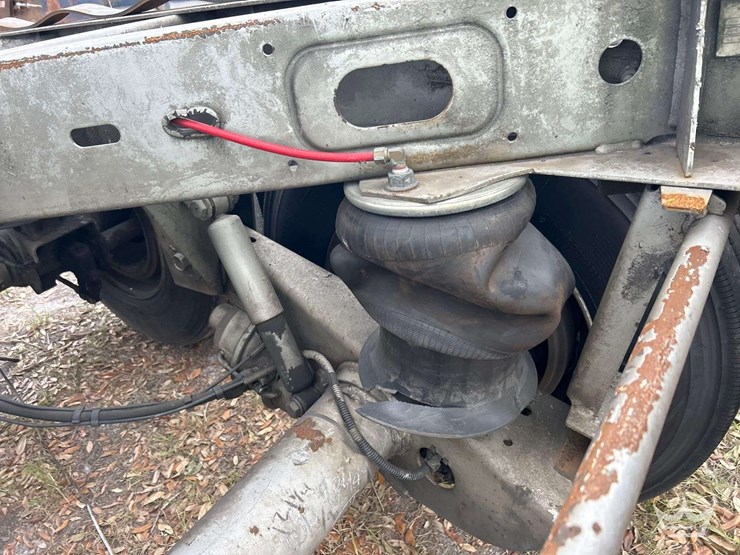 tandem-axle-rear-truck-frame-image-6