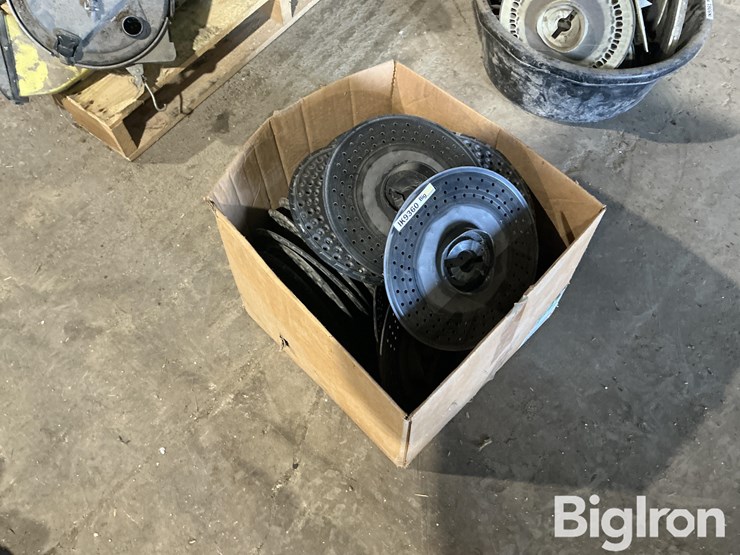 john-deere-bean-plates-image-3