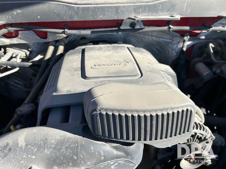 chevrolet-silverado-2500-image-25