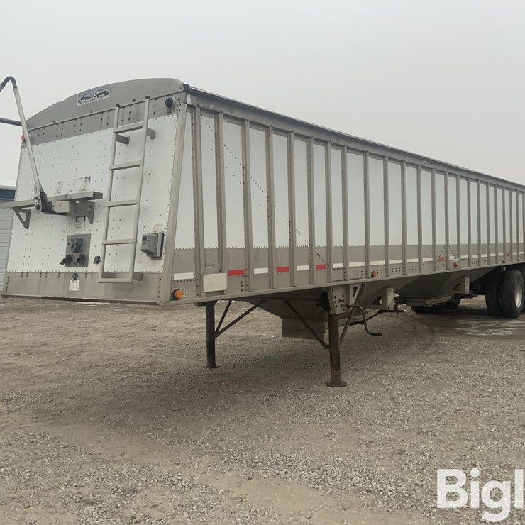 2004 CORNHUSKER HOPPER