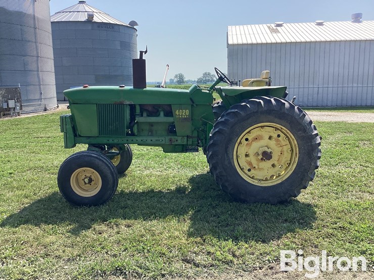 john-deere-4020-image-8