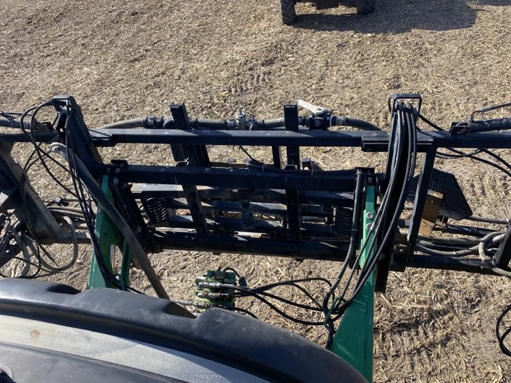 john-deere-4700-image-11