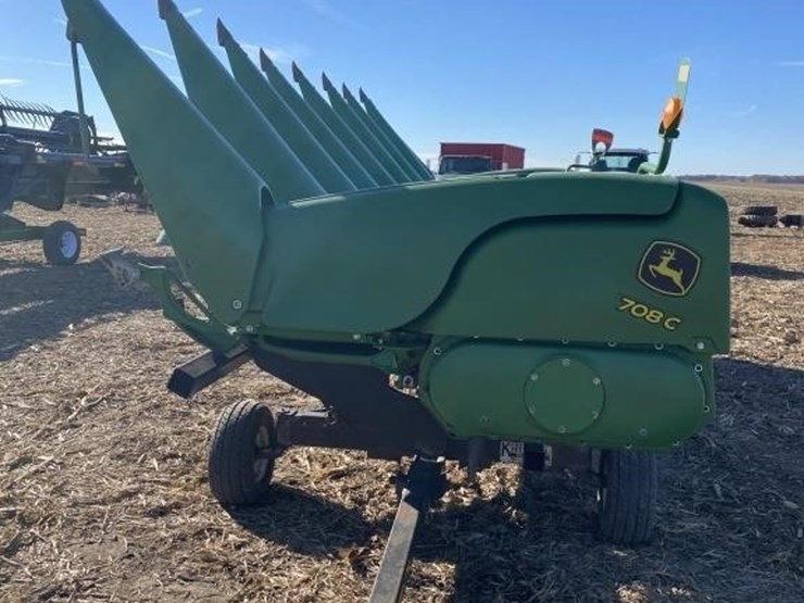 john-deere-708c-image-8