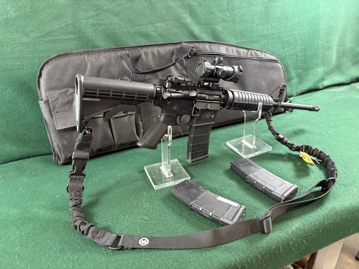 smith-&-wesson-m&p-15-5.56-ar-rifle-image-2