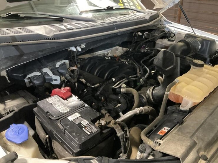 2018-ford-f150-xlt-image-11