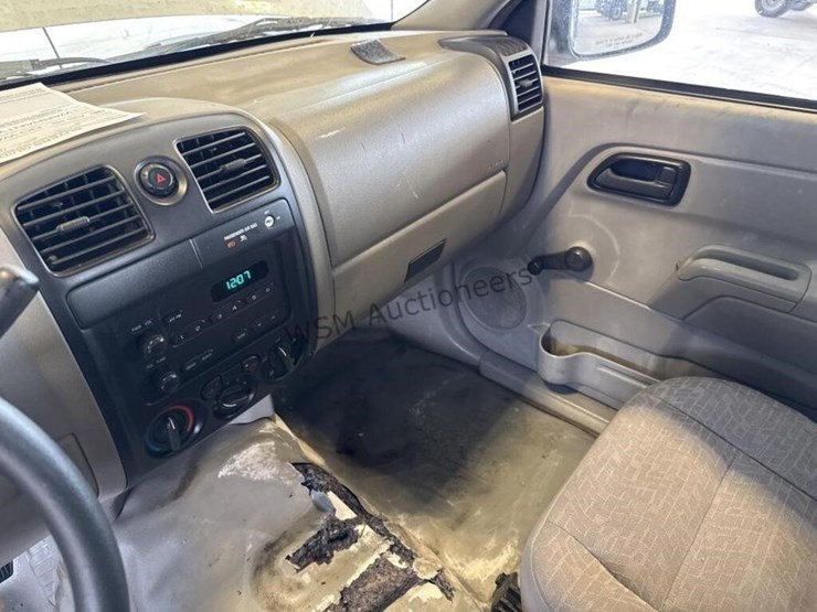 2005-chevrolet-colorado-image-21