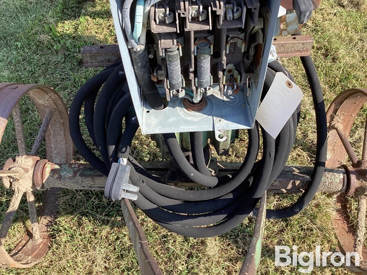 baldor-electric-motor-on-cart-w/-drive-system-image-13