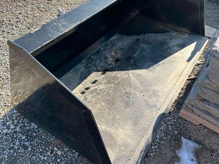 78”-snow-removal-quick-attach-bucket-image-2