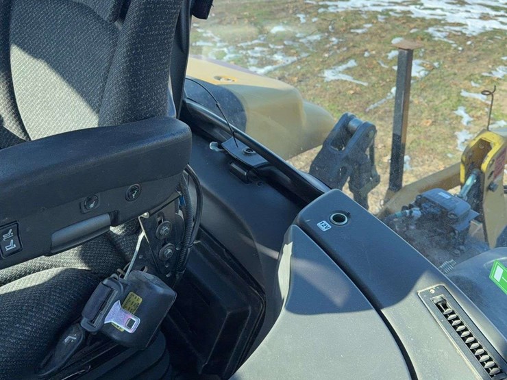 caterpillar-775e-image-15