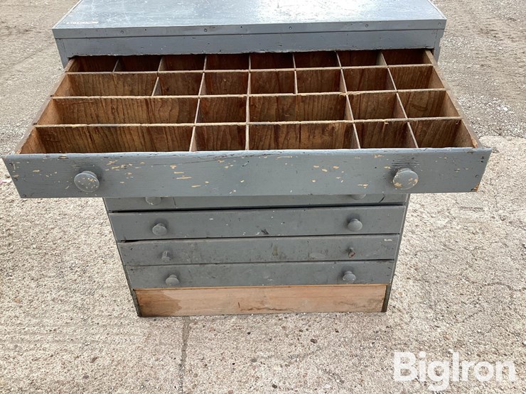 7-drawer-wooden-cabinet-image-20