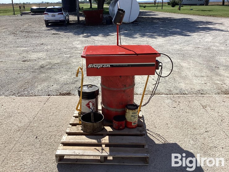 snap-on-ydm132-parts-washer-degreaser-w/-30-gal-drum-&-solvent-image-2
