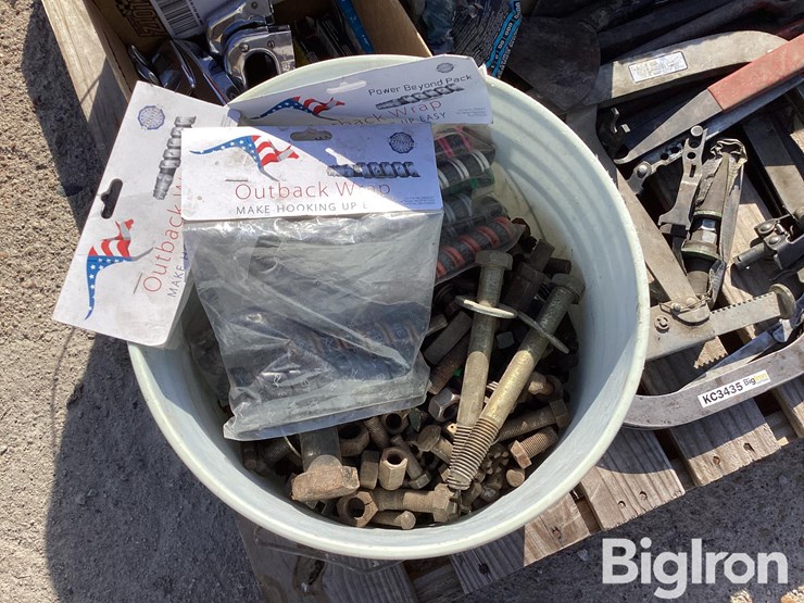 wrenches,-sockets,-miscellaneous-tools-&-hardware-image-19