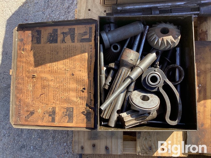 large-end-wrenches,-sockets,-o-ring-kits,-miscellaneous-tools-&-hardware-image-19