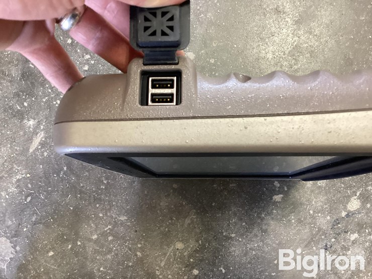 2015-john-deere-2630-image-13