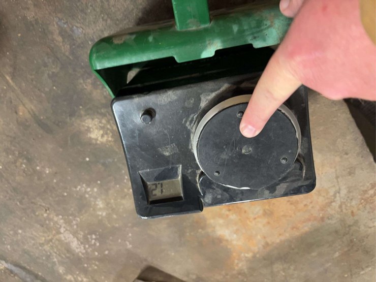 jd-moisture-tester-image-4