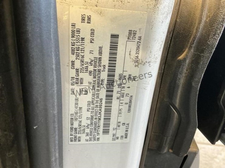 2018-ford-transit-image-16