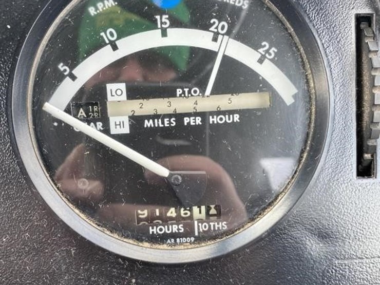 john-deere-8430-image-10