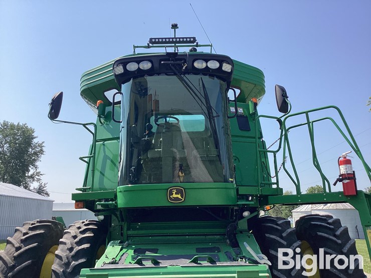 john-deere-2010-image-10